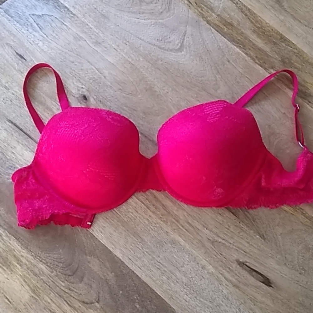 Victoria Secret Bra Nwot